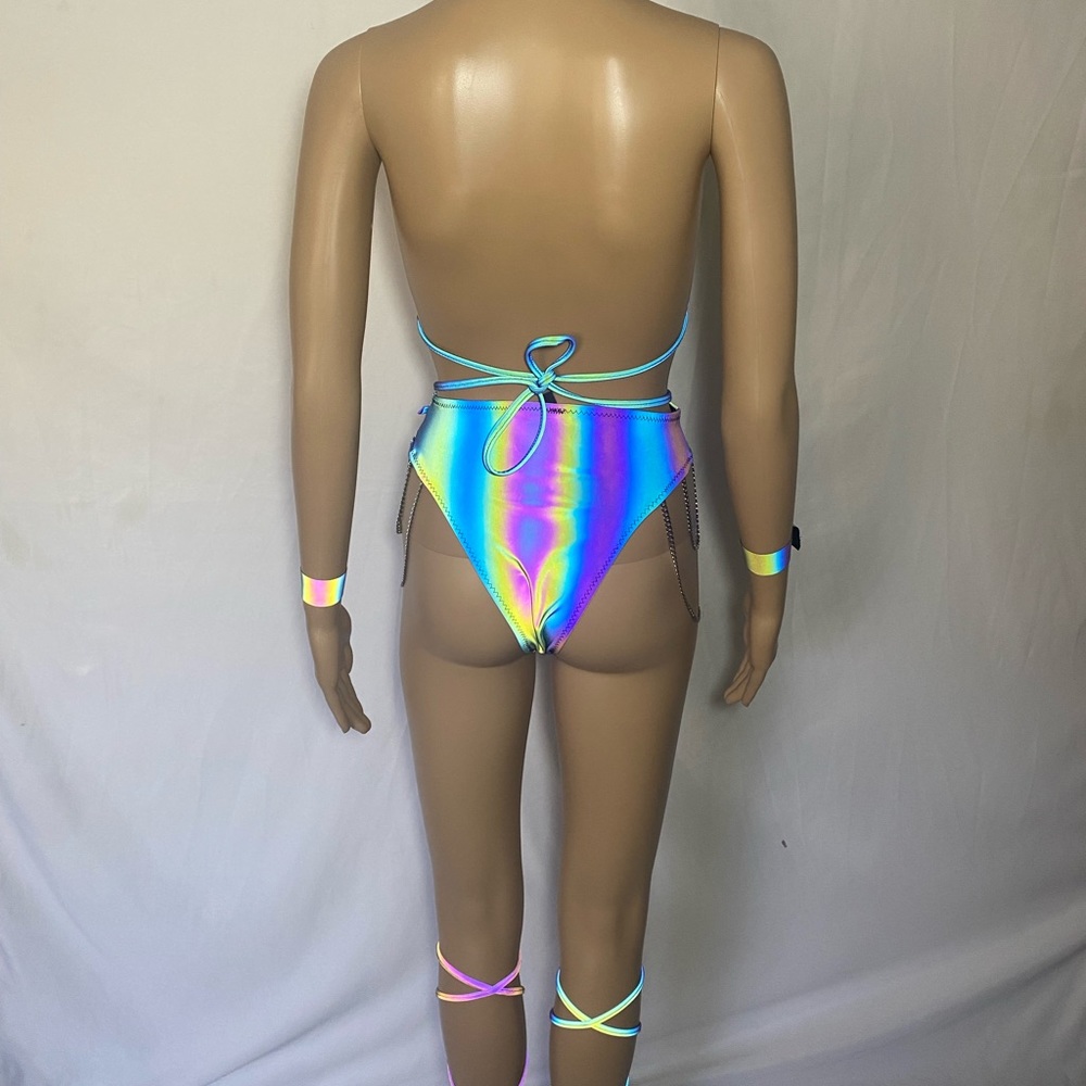 Two piece set - Picture 11 of 11